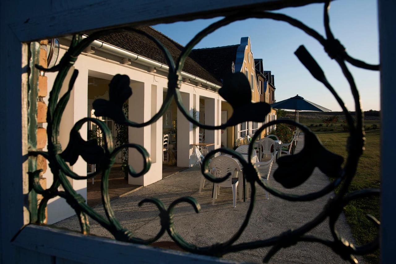 Kastel Marijeta Hotel Susara Eksteriør billede